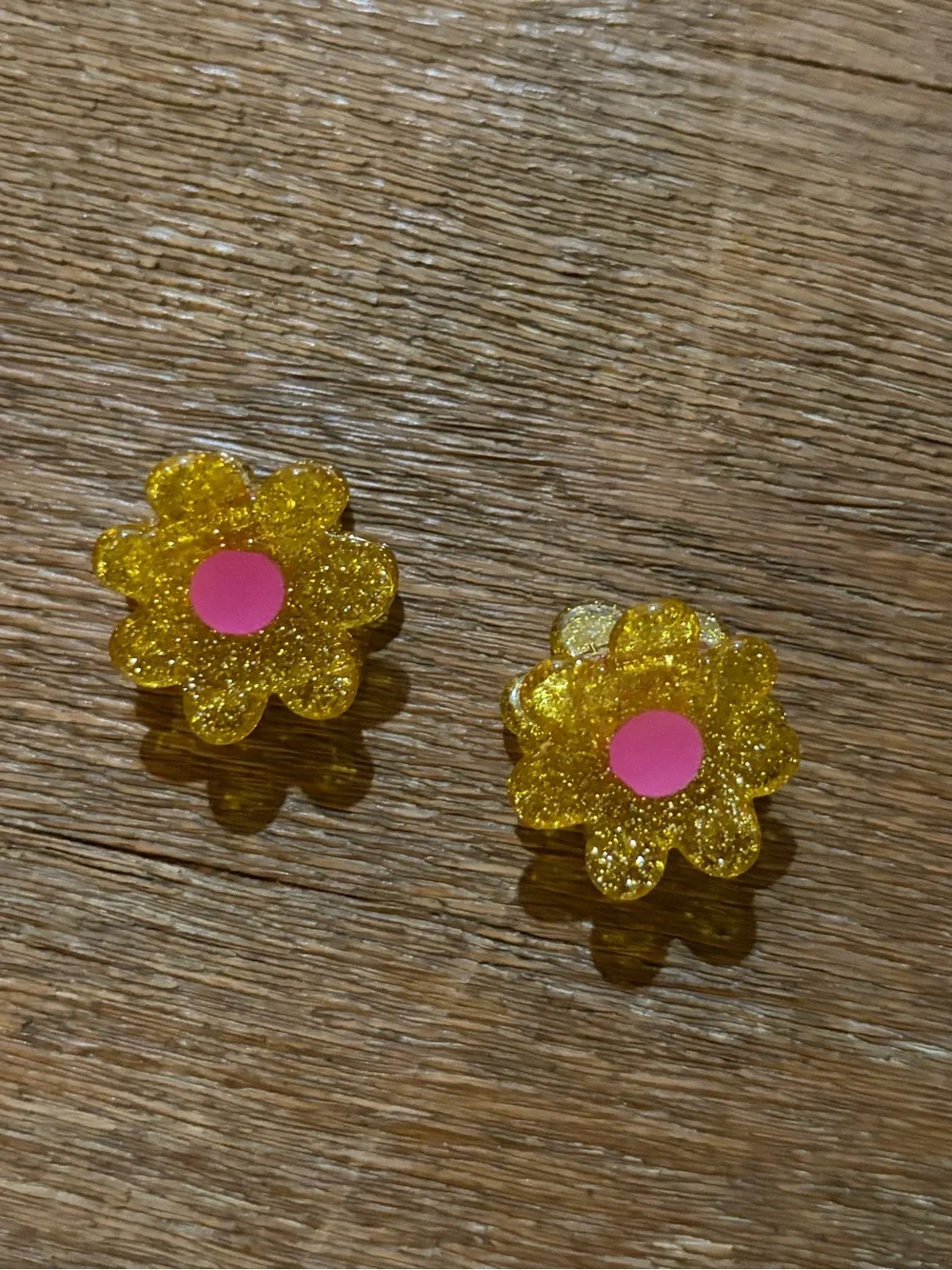 Vintage Kids Glitter Flower Hair Clips - Gold with Pink Centers